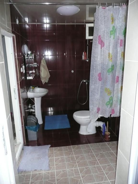 Gvirilas Sakhli Guest House Khashuri Номер фото