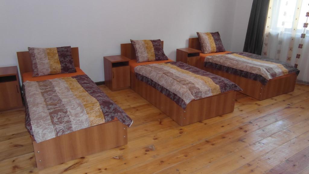 Gvirilas Sakhli Guest House Khashuri Номер фото